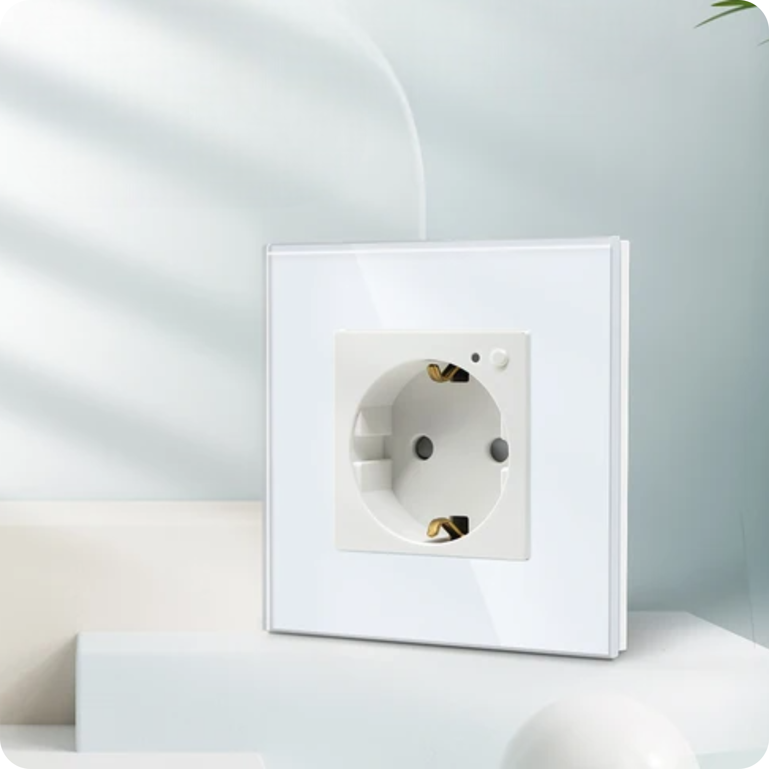 Connected power outlet